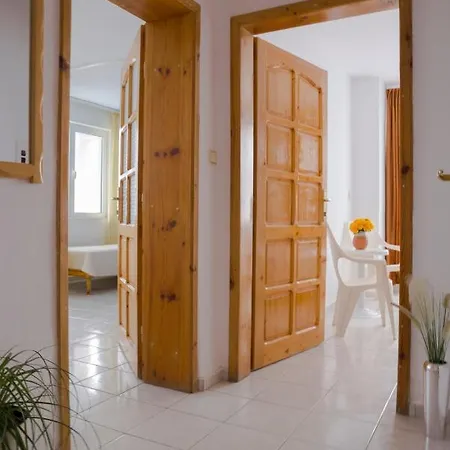 Appartamento Panorama Chantall-izby,apartmány S Výhľadom Na Ravda