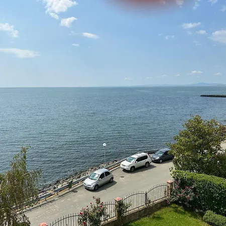 Panorama Chantall-izby,apartmany S Vyhladom Na Apartman Ravda