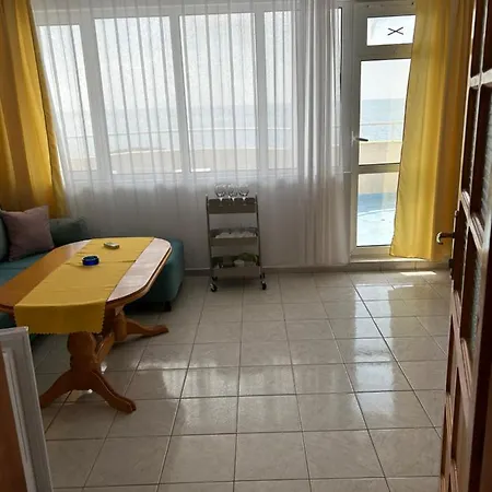 Panorama Chantall-izby,apartmány S Výhľadom Na Appartamento