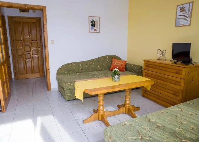 Panorama Chantall-izby,apartmany S Vyhladom Na Апартамент